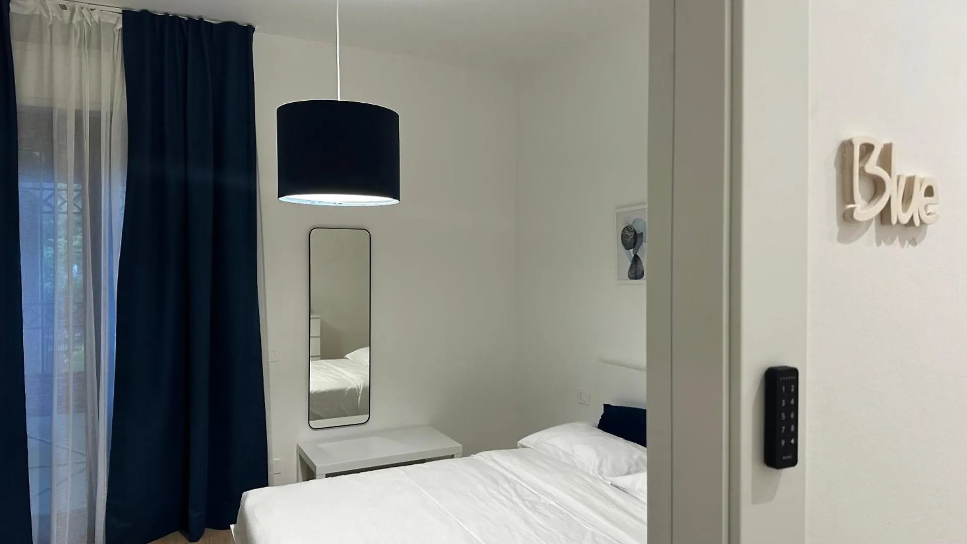 Il Balcone Nel Parco - Stanze Con Bagno Privato Ξενοδοχείο San Donato Milanese Ιταλία