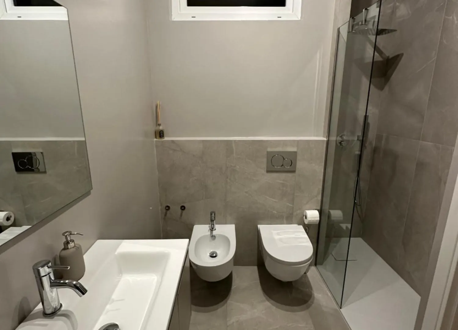 Il Balcone Nel Parco - Stanze Con Bagno Privato Ξενοδοχείο San Donato Milanese Πανσιόν