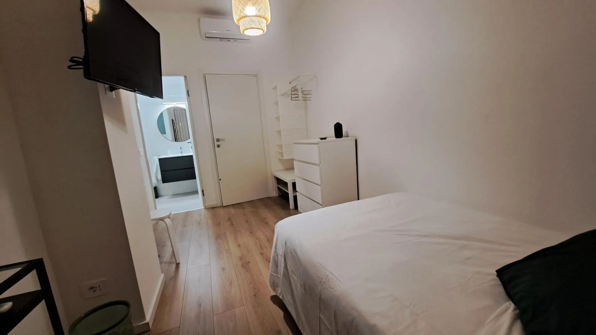 Il Balcone Nel Parco - Stanze Con Bagno Privato Ξενοδοχείο San Donato Milanese 0*,  Ιταλία