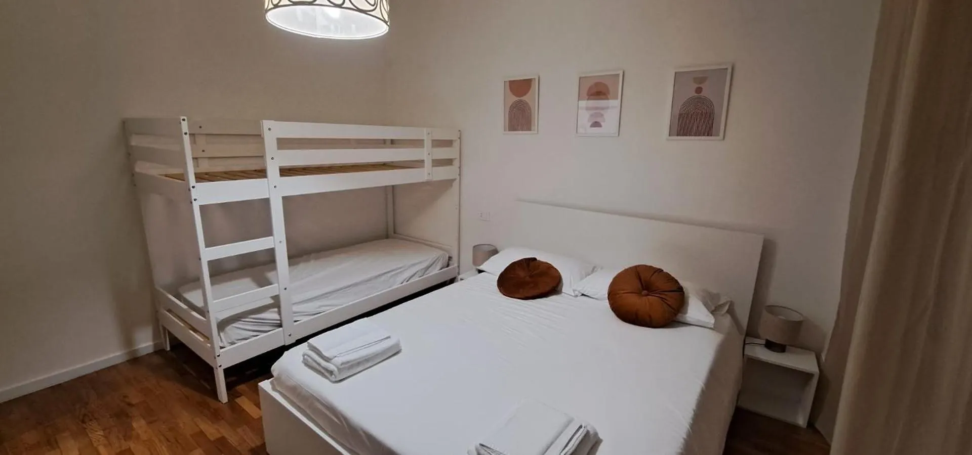 Il Balcone Nel Parco - Stanze Con Bagno Privato Ξενοδοχείο San Donato Milanese