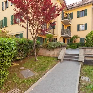 Appartamento Casa Azzurra - By Host4u, San Donato Milanese